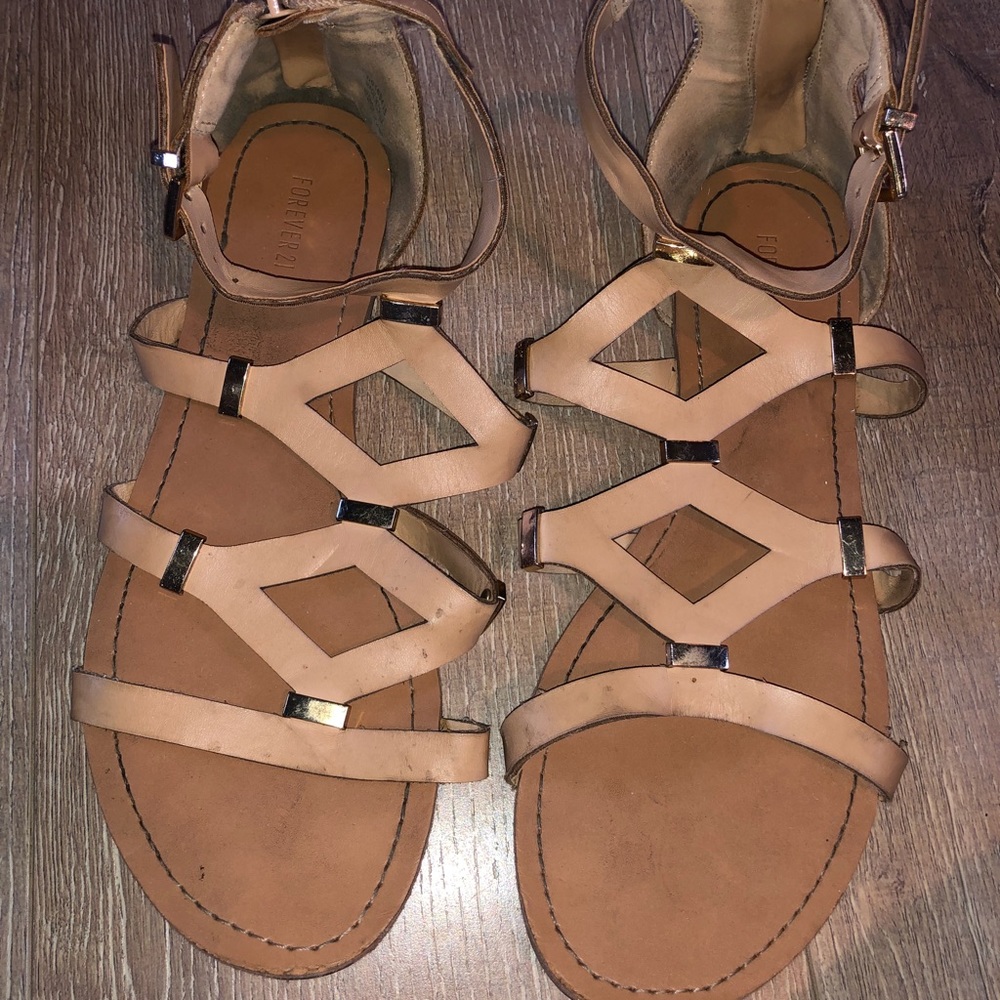 Sandles